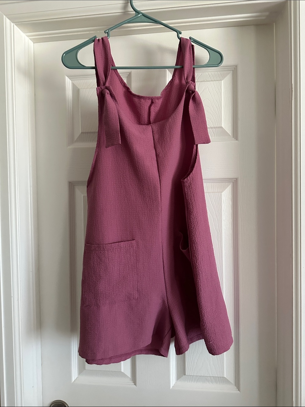 Sleeveless Textured Raspberry Tank - Picture 2 of 2